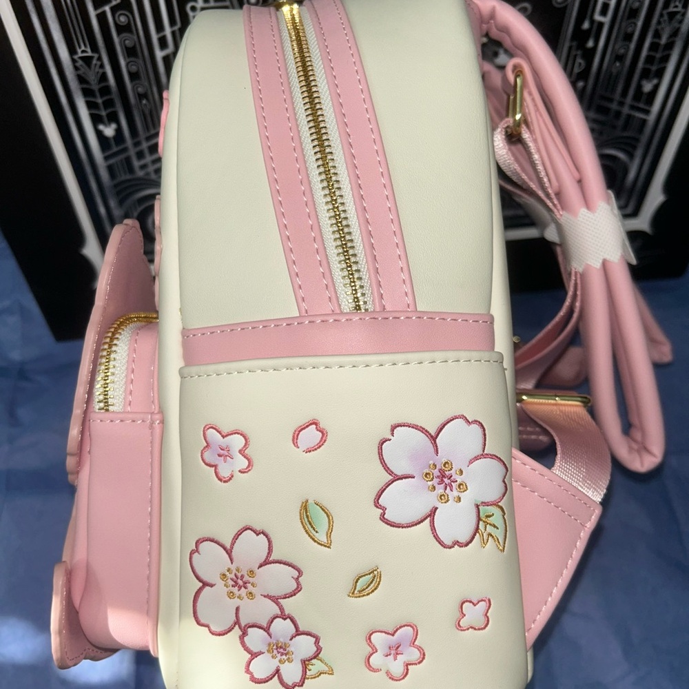 Disney Loungefly Chip and Dale Mini Backpack - Picture 2 of 6